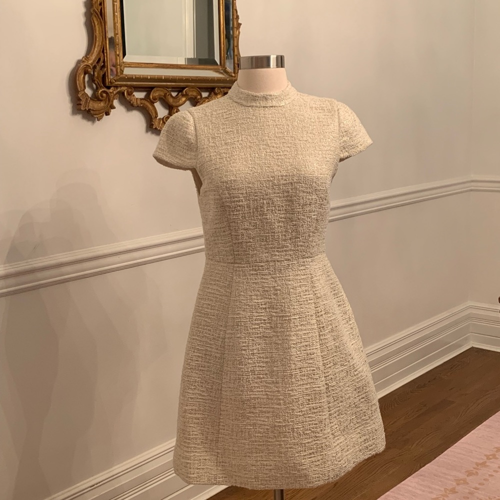 Alice and Olivia ivory and gold classic dress. Size 4. NWT.